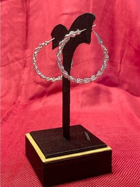 NWOT Silver Twisted Rope 1.25” Hoop Earrings - Women Jewelry